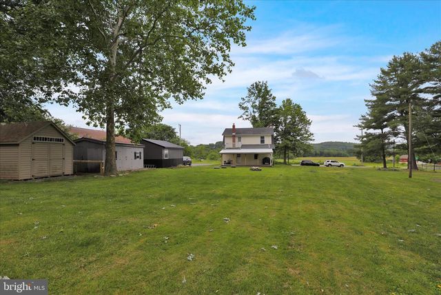 830 W ROUTE 897, Reinholds, PA 17569