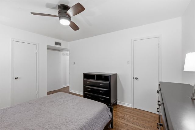 6015 E University Boulevard 126, Dallas, TX 75206