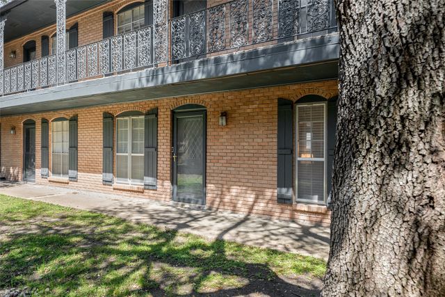 6015 E University Boulevard 126, Dallas, TX 75206