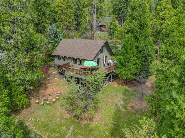 2271 Mustang Rd, Arnold, CA 95223