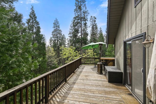 2271 Mustang Rd, Arnold, CA 95223