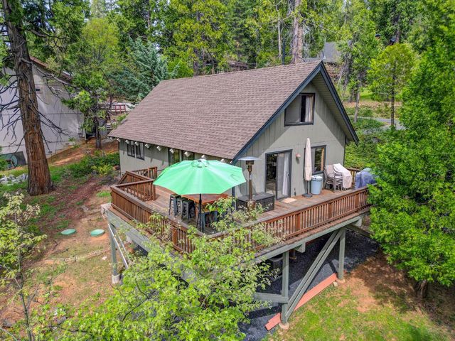 2271 Mustang Rd, Arnold, CA 95223