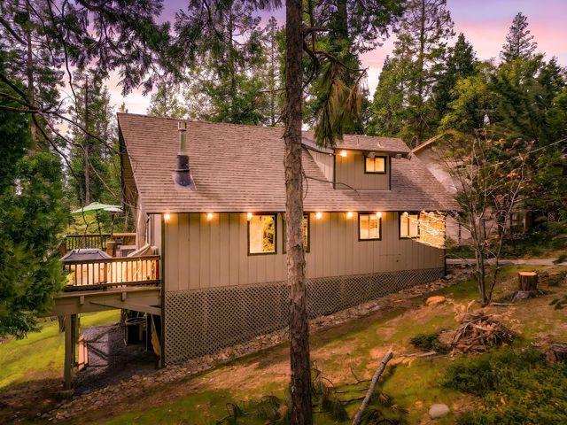 2271 Mustang Rd, Arnold, CA 95223