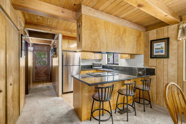 2271 Mustang Rd, Arnold, CA 95223