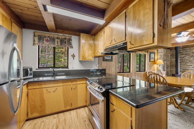 2271 Mustang Rd, Arnold, CA 95223