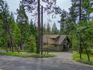 2271 Mustang Rd, Arnold, CA 95223