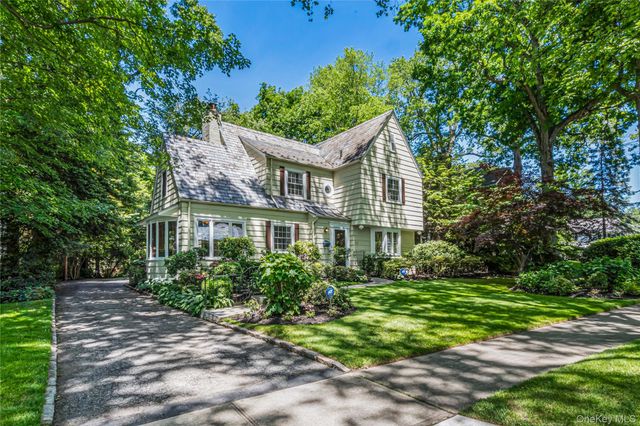 433 Park Avenue, Manhasset, NY 11030