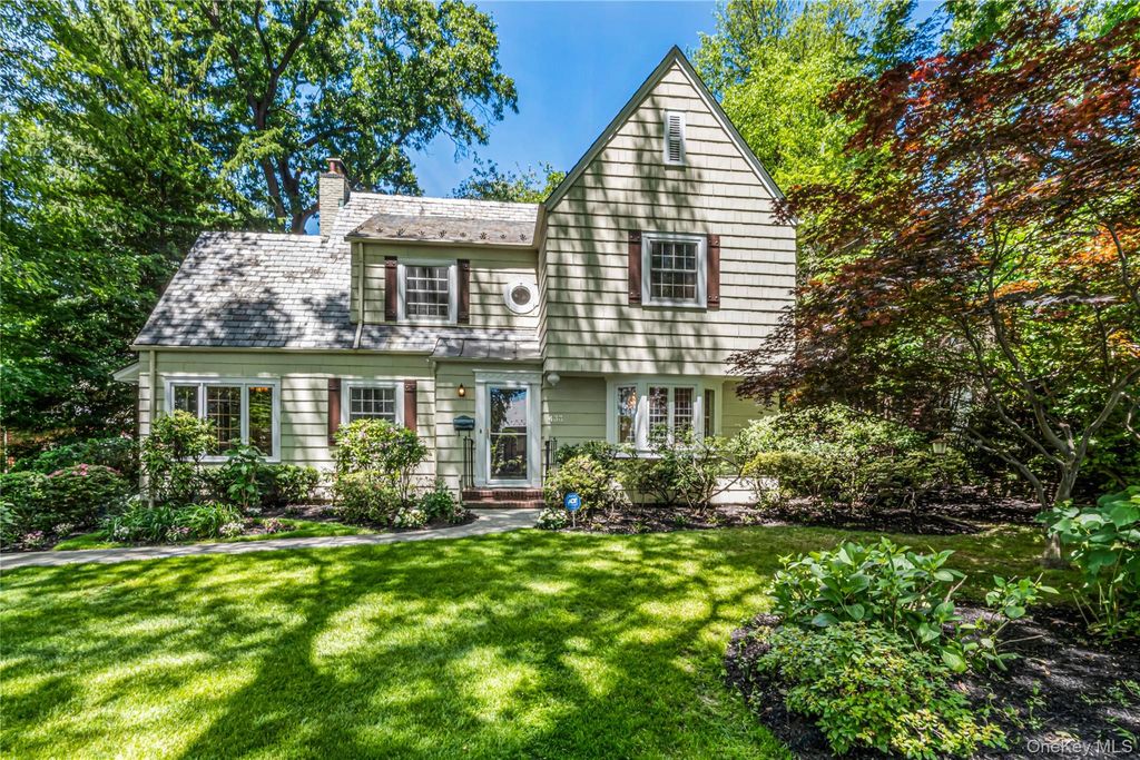 433 Park Avenue, Manhasset, NY 11030