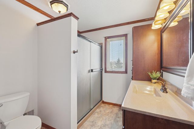 17452 Hibiscus Avenue, Lakeville, MN 55044