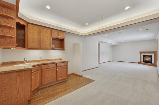 17452 Hibiscus Avenue, Lakeville, MN 55044