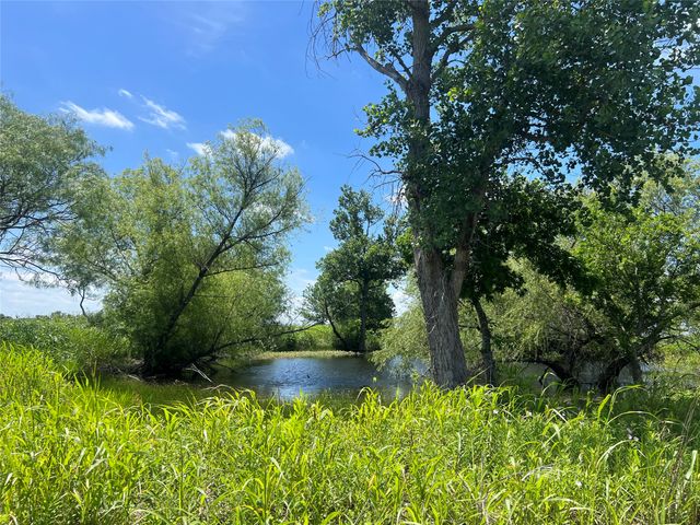 Tbd HCR 1153, Blum, TX 76627