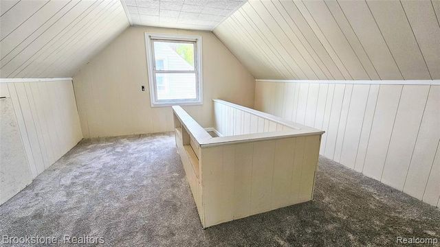 7336 Chatham, Redford, MI 48239