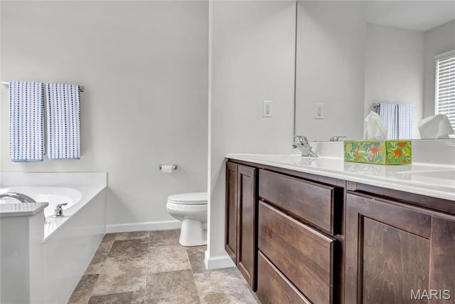 59 Stone Bridge Drive, Moscow Mills, MO 63362