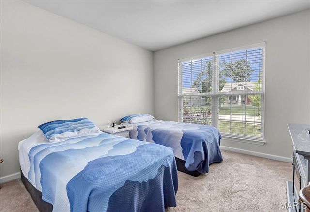 59 Stone Bridge Drive, Moscow Mills, MO 63362