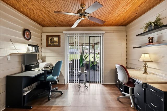35086 WHISPERING OAKS BOULEVARD, Dade City, FL 33523