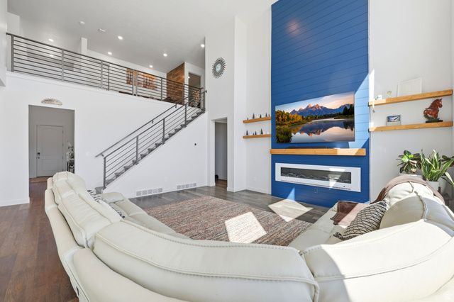 2656 N BLUEBELL DR, Saratoga Springs, UT 84045
