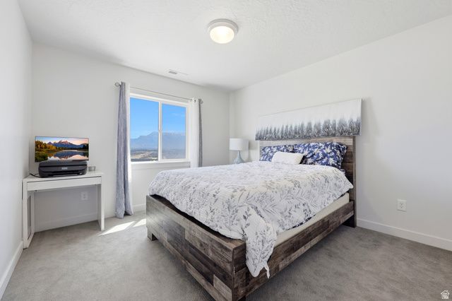 2656 N BLUEBELL DR, Saratoga Springs, UT 84045