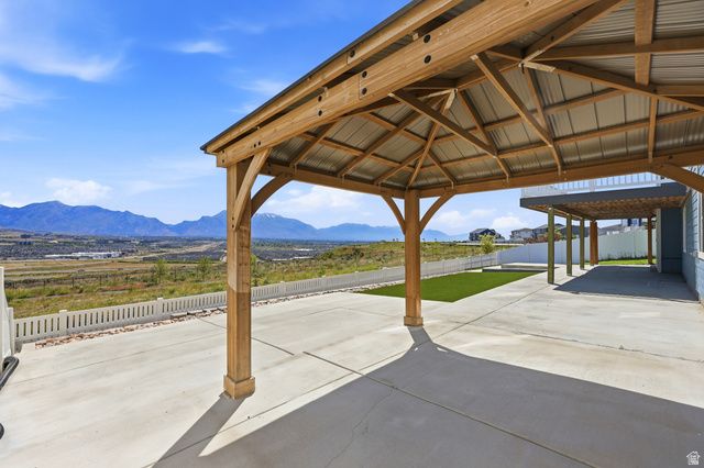 2656 N BLUEBELL DR, Saratoga Springs, UT 84045