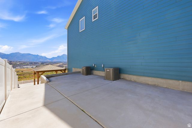 2656 N BLUEBELL DR, Saratoga Springs, UT 84045