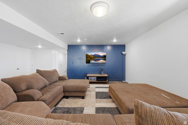 2656 N BLUEBELL DR, Saratoga Springs, UT 84045