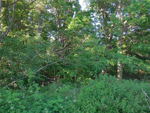 0 Crest Dr, Brighton Twp, PA 15009