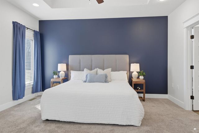 305 Firethorn Drive, Manhattan, KS 66503