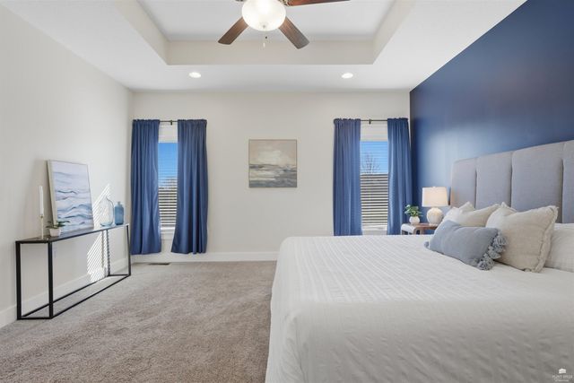 305 Firethorn Drive, Manhattan, KS 66503