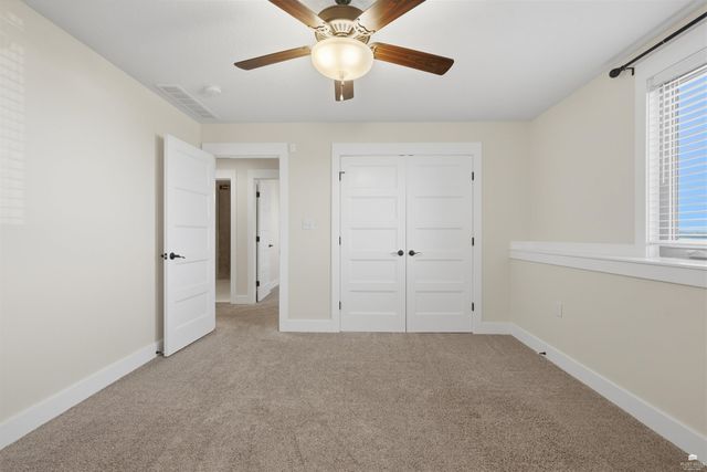 305 Firethorn Drive, Manhattan, KS 66503