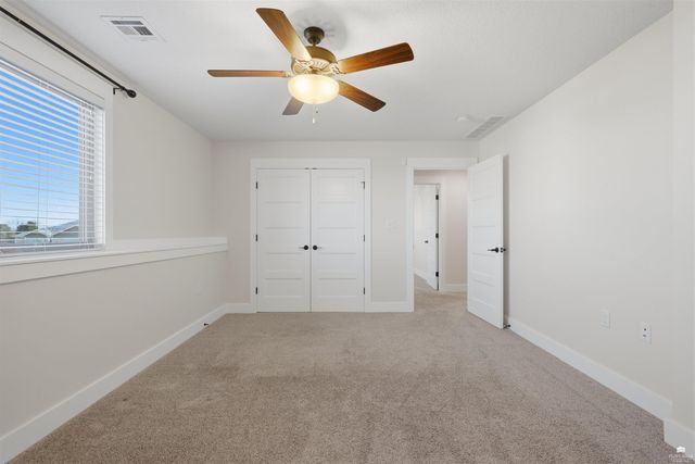 305 Firethorn Drive, Manhattan, KS 66503