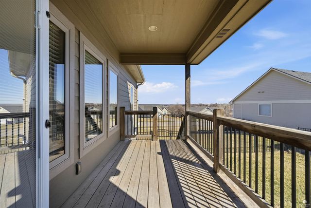 305 Firethorn Drive, Manhattan, KS 66503