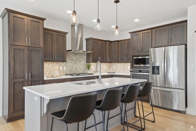 305 Firethorn Drive, Manhattan, KS 66503