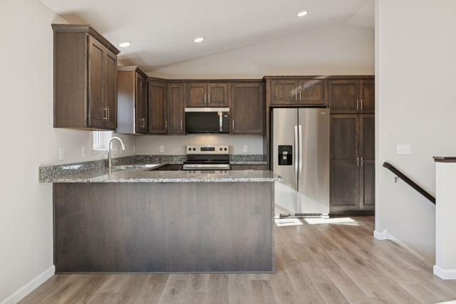 913 Harvest Drive SW, Lonsdale, MN 55046