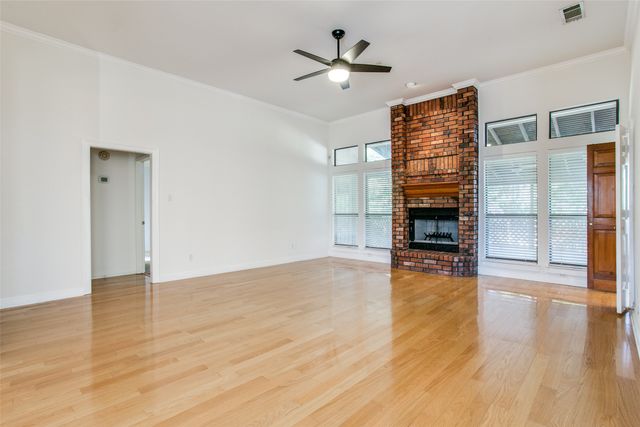 7921 Kendra Lane, North Richland Hills, TX 76182