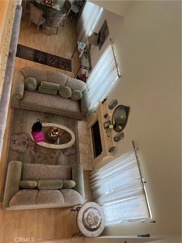 6816 Geyser Ave, Reseda, CA 91335