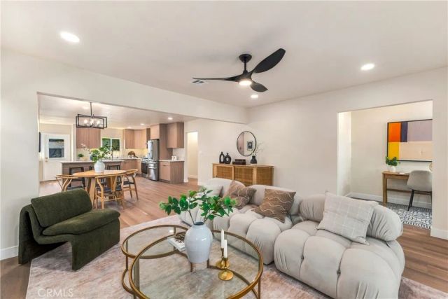 1724 W 43rd Street, Los Angeles, CA 90062