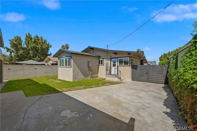 1724 W 43rd Street, Los Angeles, CA 90062