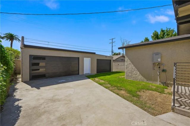 1724 W 43rd Street, Los Angeles, CA 90062