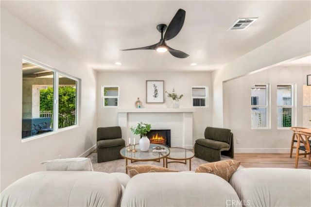 1724 W 43rd Street, Los Angeles, CA 90062