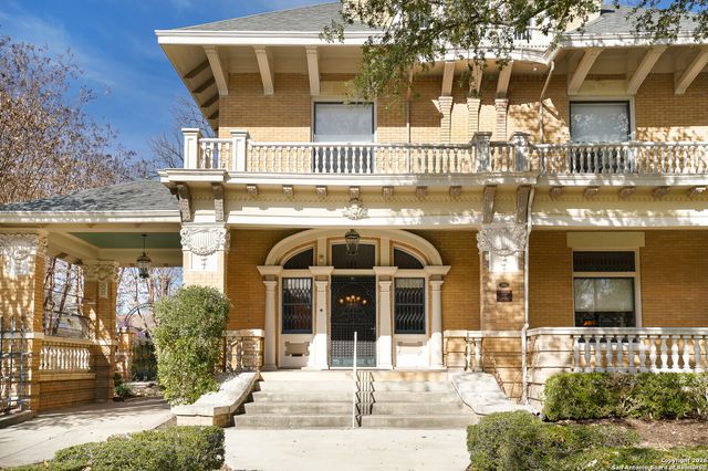 501 W French PL, San Antonio, TX 78212