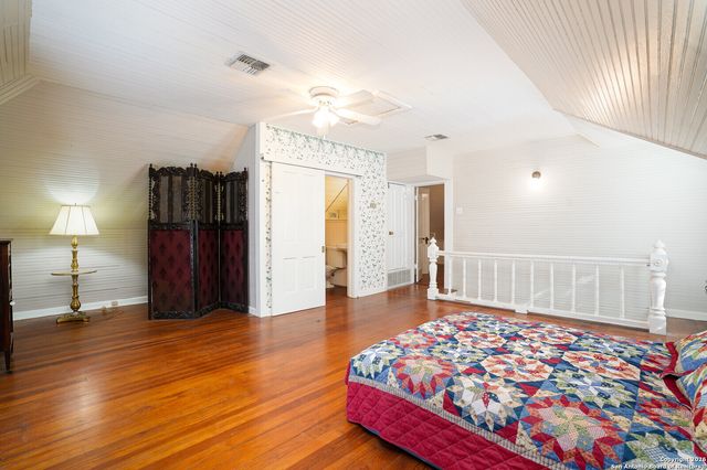 501 W French PL, San Antonio, TX 78212