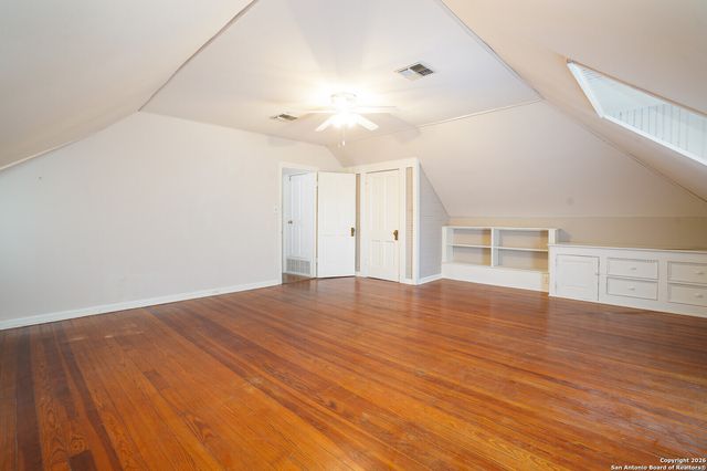 501 W French PL, San Antonio, TX 78212