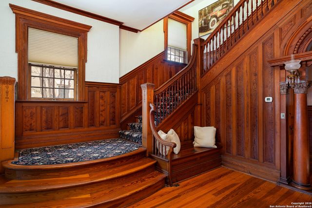 501 W French PL, San Antonio, TX 78212