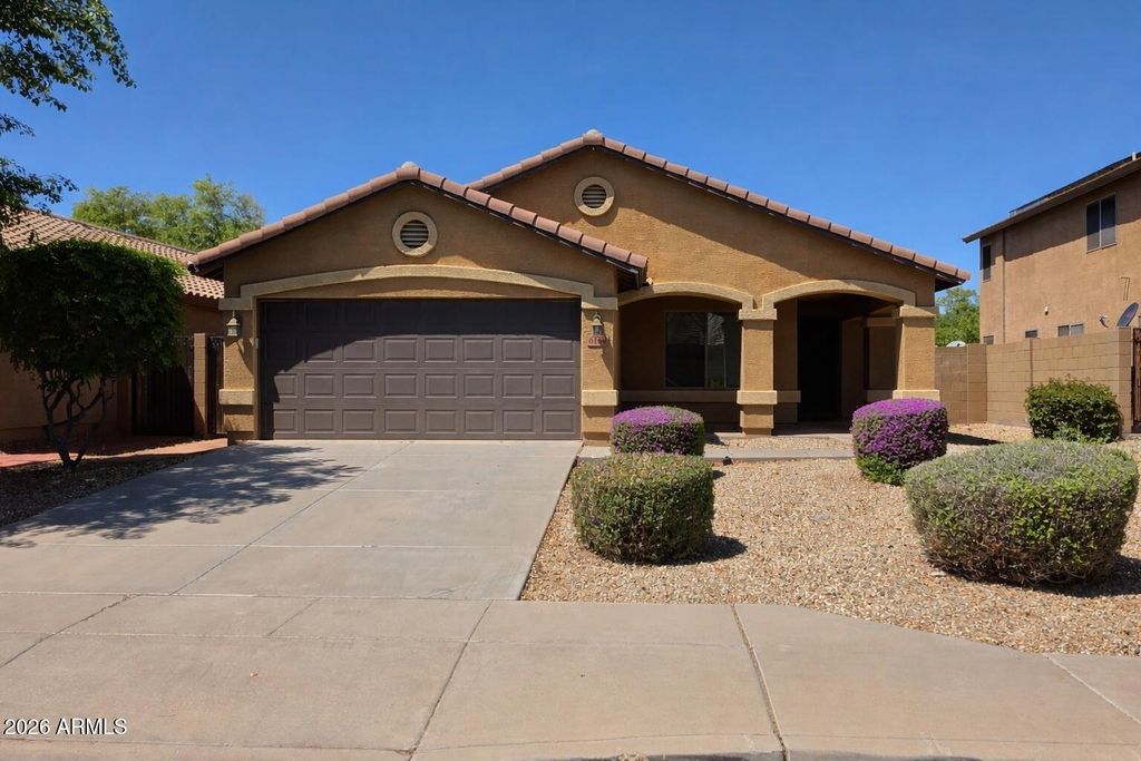 6108 S 53RD Drive, Laveen, AZ 85339