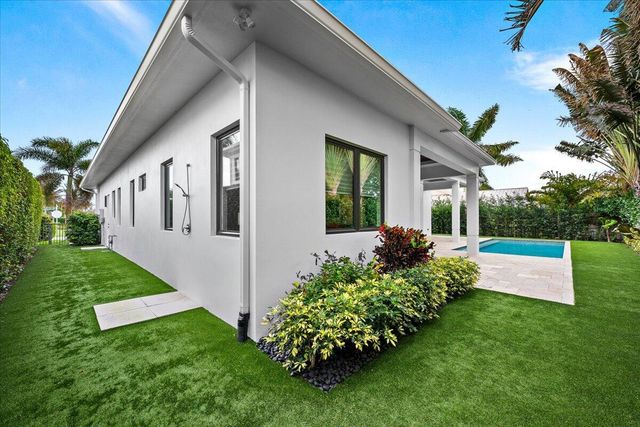 187 Shelter Lane, Jupiter, FL 33469