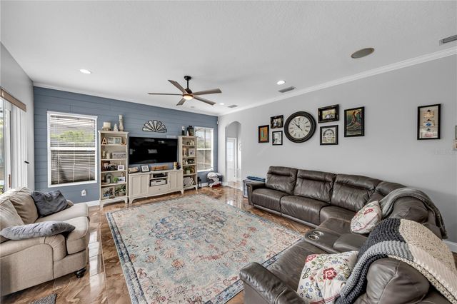 1031 EMERALD HILL WAY, Valrico, FL 33594