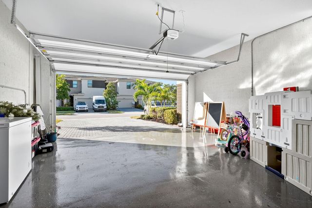 8731 Antarus Drive, Lake Worth, FL 33467