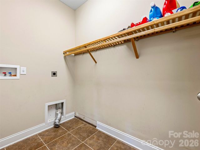 44 Pacifico Drive, Asheville, NC 28806