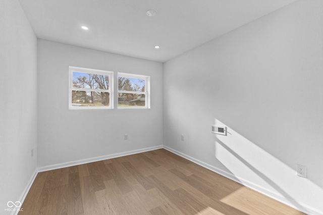 6506 Twin Brooks Drive, Indianapolis, IN 46227