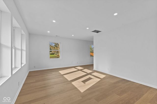 6506 Twin Brooks Drive, Indianapolis, IN 46227