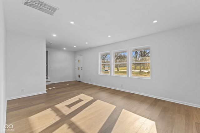 6506 Twin Brooks Drive, Indianapolis, IN 46227